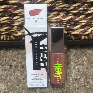 Fenty Beauty Gloss Bomb Heat in Fenty Glow Heat